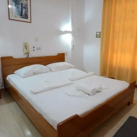 Alex Home Apartments Aparthotel *