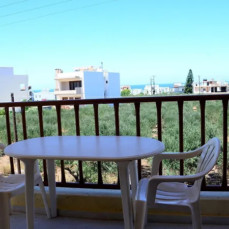 Aparthotel Alex Home Apartments *
