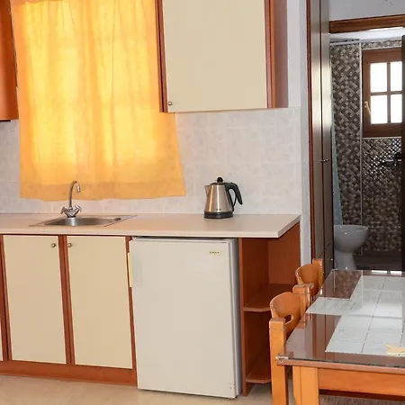 Aparthotel Alex Home Apartments