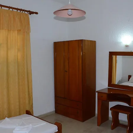 Alex Home Apartments *